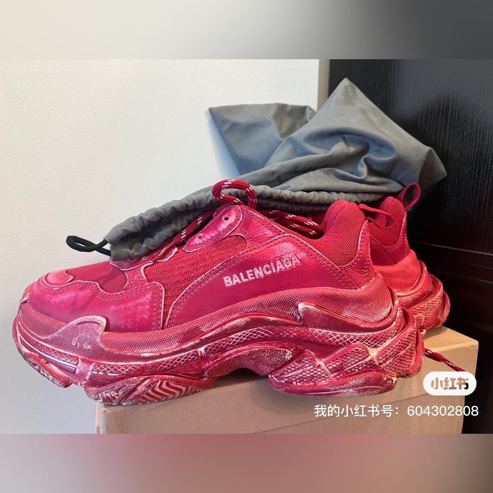 Balenciaga Triple S